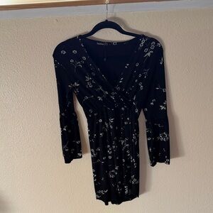 Boohoo Black and White Floral Long Sleeve Dress